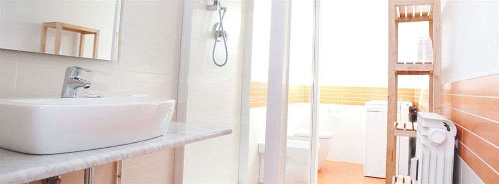 Hotel Palazzo Di Mezzo Carru Екстер'єр фото